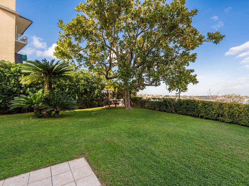 Appartamento in Vendita a Napoli, 820'000€, 135 m²