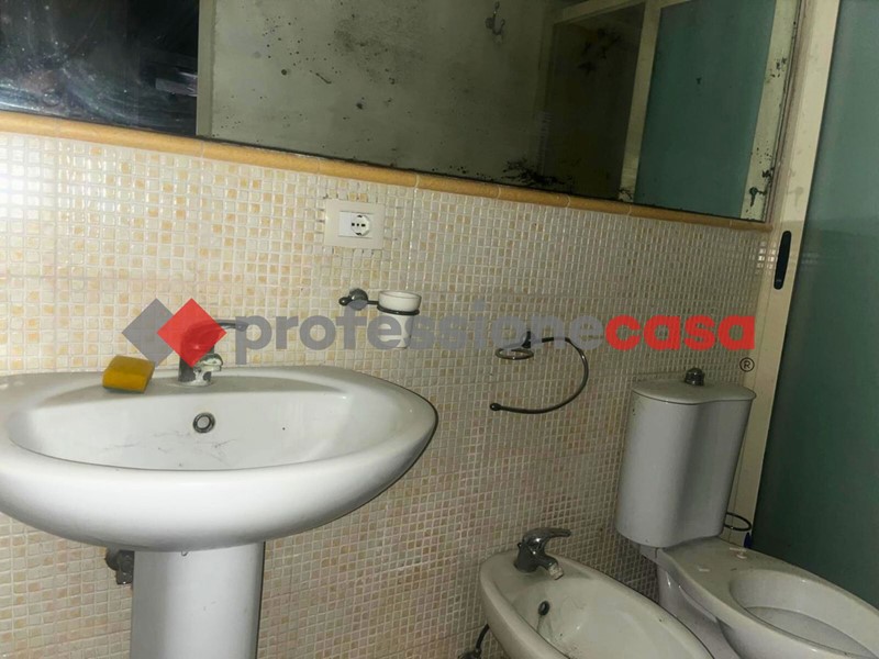 Bilocale in Vendita a Catania, 39'000&euro;, 56 m²