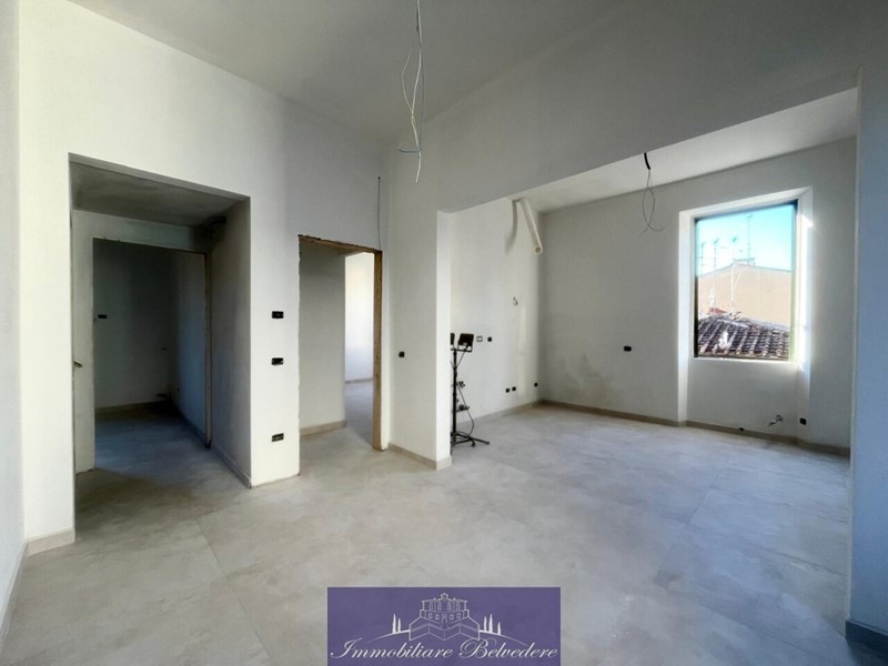 Trilocale in Vendita a Firenze, zona Le Cure, 388'000€, 68 m²