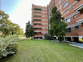 Appartamento in Vendita a Milano, 650'000€, 160 m²