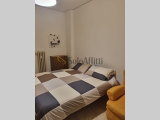 Stanza in Affitto a Modena, 380&euro;, 100 m²