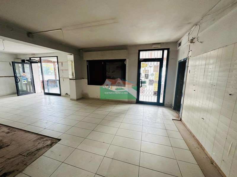 Appartamento in Vendita a Ravenna, 70'000€, 110 m²