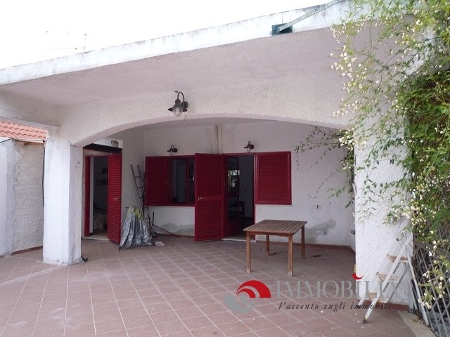 Villa in Vendita a Brancaleone, 150 m²