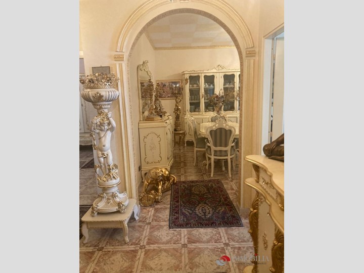 Quadrilocale in Vendita a Melito di Porto Salvo, 110 m²