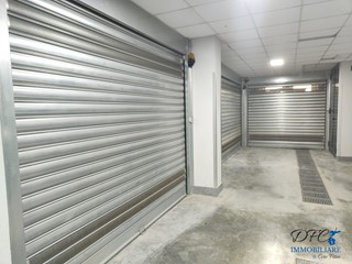 Box in Vendita a Caivano, 130 m²