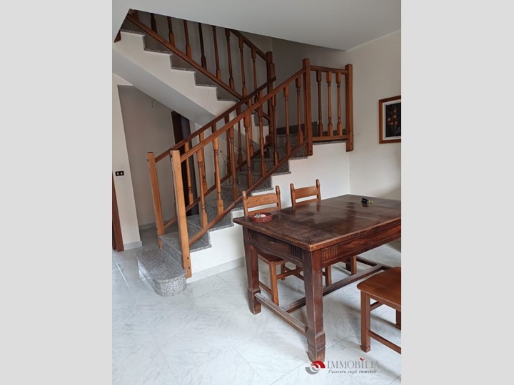 Casa Indipendente in Vendita a Roghudi, 85 m²