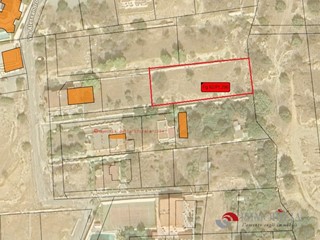 Terreno edificabile in Vendita a San Lorenzo, 1430 m²