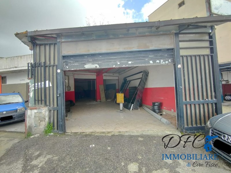 Negozio in Vendita a Afragola, 99'000&euro;, 60 m²