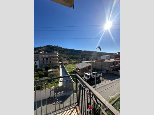 Quadrilocale in Vendita a Melito di Porto Salvo, 144 m²