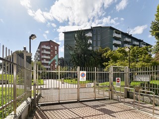 Trilocale in Vendita a Milano, 229'000€, 79 m²