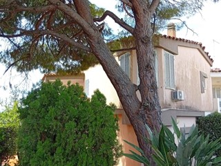 Villa in Affitto a Siracusa, 750€, 103 m²