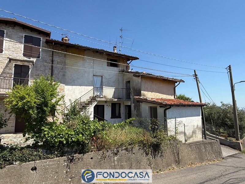 Rustico in Vendita a Monticelli Brusati, 42'500&euro;, 96 m²