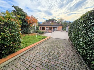 Villa in Vendita a Montopoli in Val d'Arno, 320'000&euro;, 130 m²