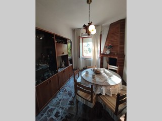 Quadrilocale in Vendita a Teramo, 135'000€, 164 m²