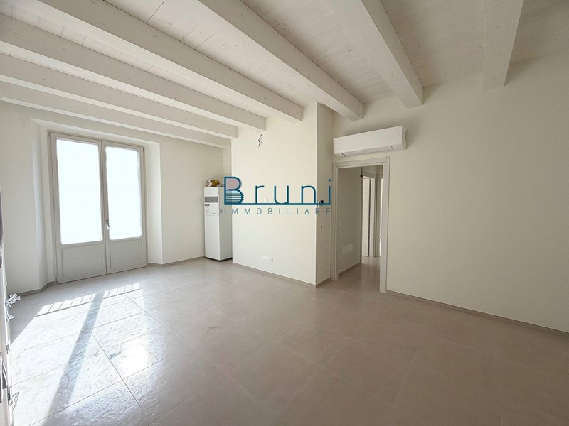 Quadrilocale in Affitto a San Benedetto del Tronto, 800€, 75 m²