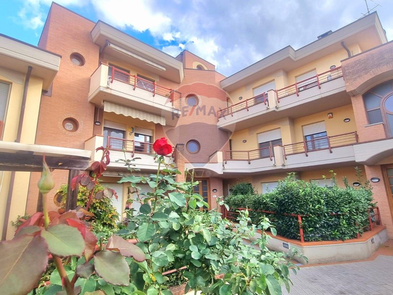 Trilocale in Vendita a Capraia e Limite, 198'000&euro;, 70 m²