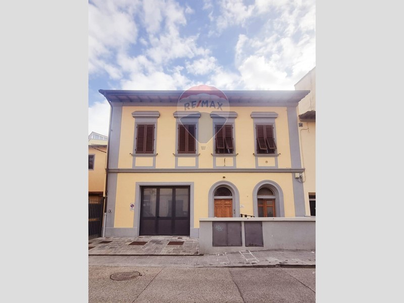 Ufficio in Vendita a Firenze, 98'000&euro;, 22 m²