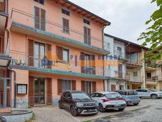 Bilocale in Vendita a Varese, 98'000€, 61 m²