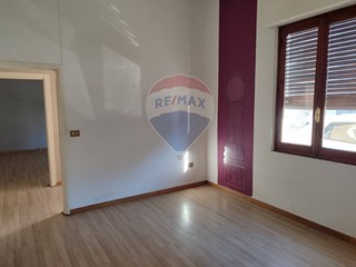Appartamento in Vendita a San Giovanni Valdarno, 110'000€, 96 m²