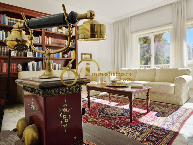 Appartamento in Vendita a Roma, 990'000€, 210 m²