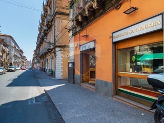 Immobile commerciale in Vendita a Catania, 65'000&euro;, 100 m²
