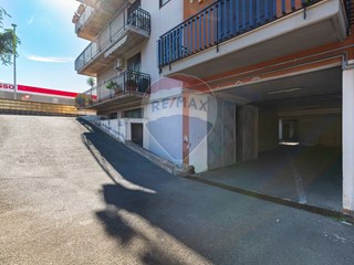 Box in Vendita a Catania, 78'000€, 138 m²