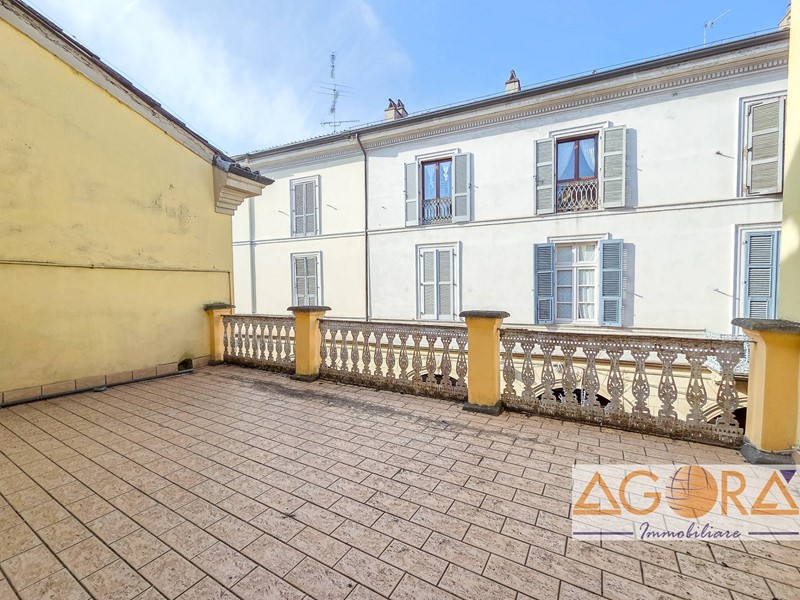 Quadrilocale in Vendita a Tortona, 65'000&euro;, 106 m²