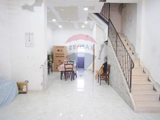 Casa Indipendente in Vendita a Catania, 159'000&euro;, 130 m²