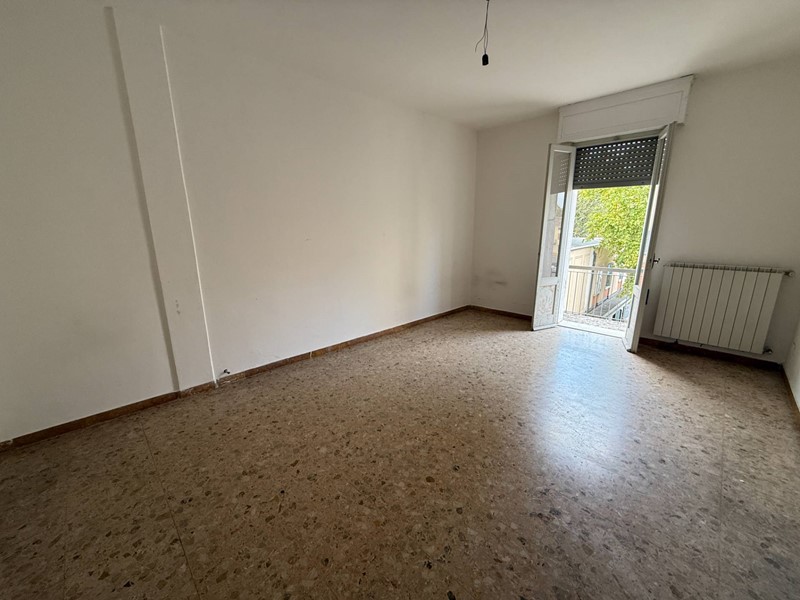 Trilocale in Affitto a Poggio Rusco, 700&euro;, 70 m²