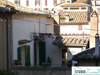 Appartamento in Vendita a Amelia, 315'000&euro;, 253 m²