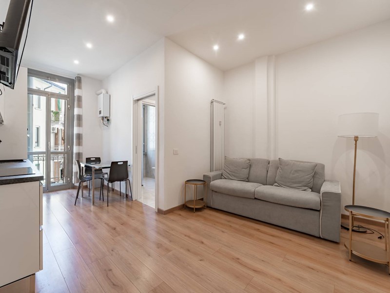 Bilocale in Vendita a Milano, 309'000€, 52 m²