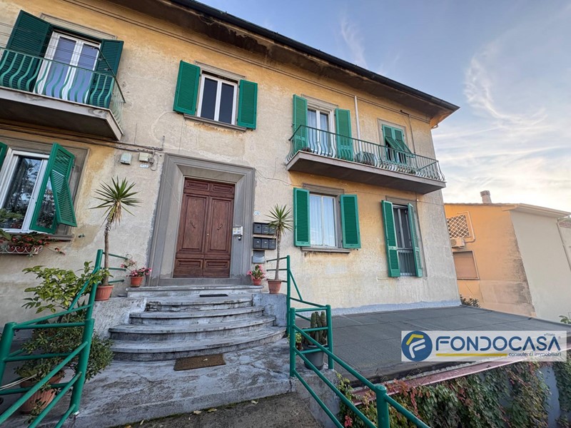 Quadrilocale in Vendita a Pontedera, 160'000€, 90 m²