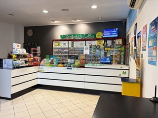 Attività commerciale in Vendita a Martinsicuro, 150'000&euro;, 75 m²