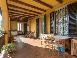 Bilocale in Affitto a Bergamo, 1'150€, 145 m²