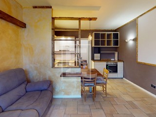 Bilocale in Vendita a Rezzato, 150'000&euro;, 75 m²