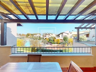 Trilocale in Vendita a Peschiera del Garda, 320'000€, 93 m²