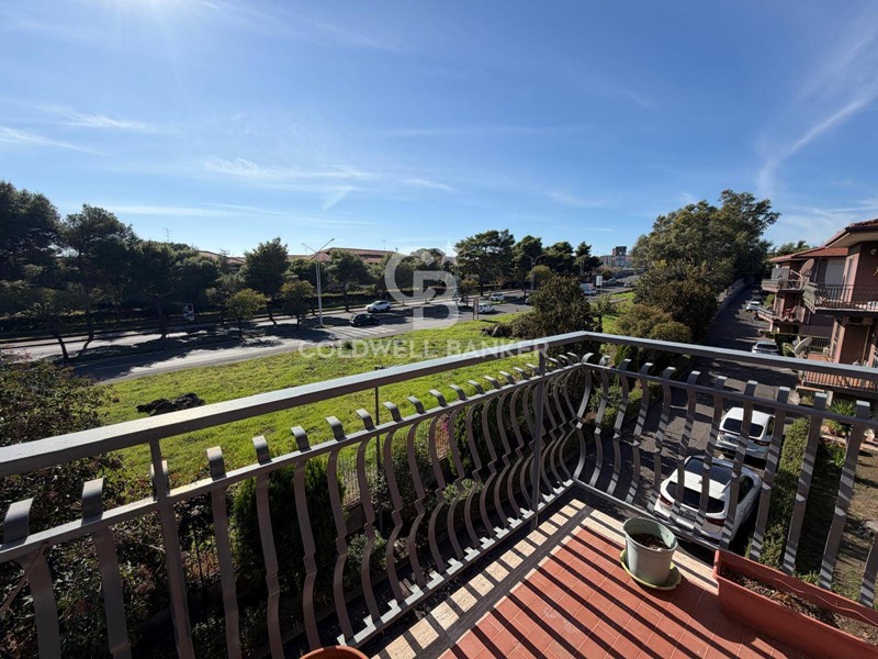 Appartamento in Vendita a Catania, 239'000&euro;, 157 m²