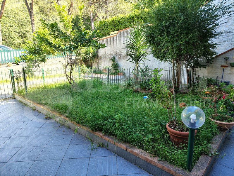 Quadrilocale in Vendita a Camerota, 250'000&euro;, 70 m²