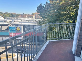 Quadrilocale in Vendita a Parma, 250'000€, 127 m², arredato