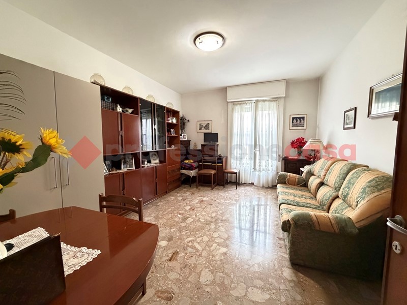 Bilocale in Vendita a Cesano Boscone, 145'000€, 63 m²