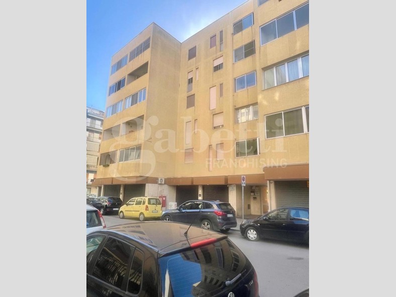 Appartamento in Vendita a Barletta, 318'900€, 180 m²
