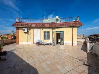 Trilocale in Vendita a Fonte Nuova, 179'000€, 76 m²