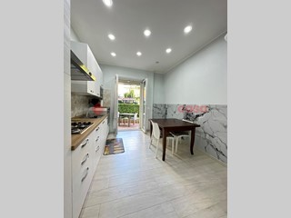 Quadrilocale in Vendita a Gaeta, 450'000&euro;, 80 m², arredato