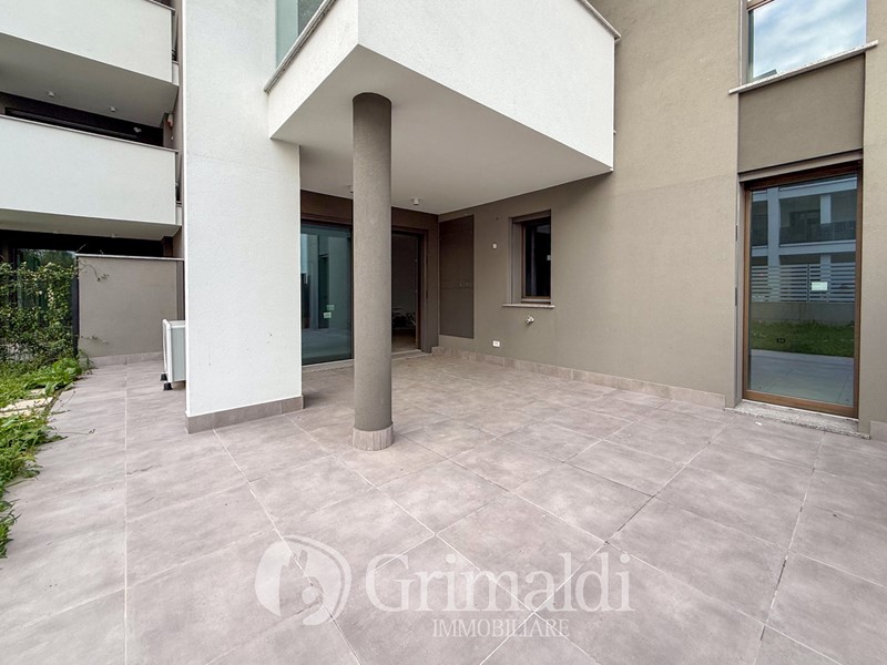 Quadrilocale in Vendita a Biassono, 490'000€, 156 m²