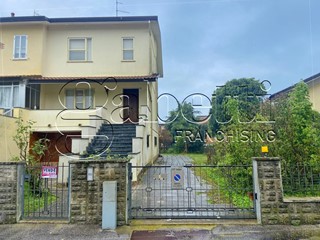 Casa Indipendente in Vendita a Tresignana, 89'000&euro;, 120 m²