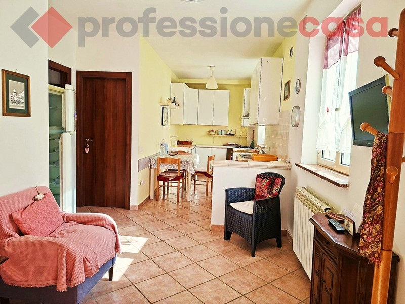 Trilocale in Affitto a Aquino, 350€, 70 m², arredato