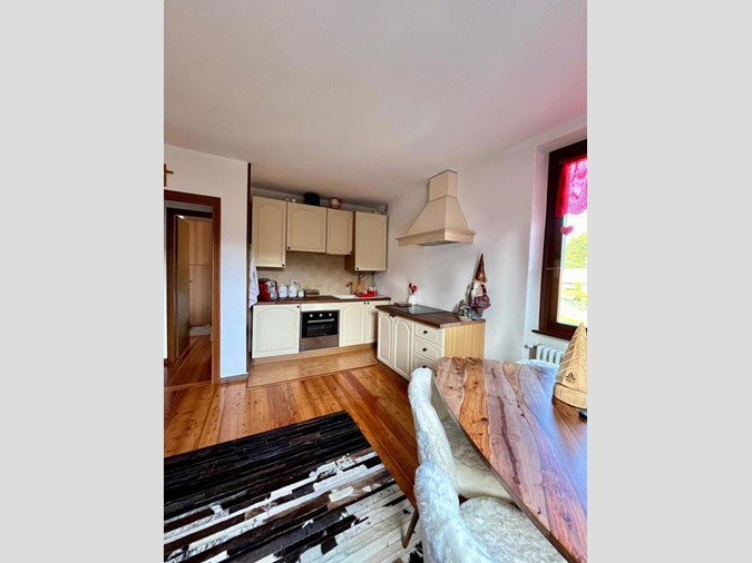 Bilocale in Affitto a Alta Valle Intelvi, 500€, 46 m², arredato