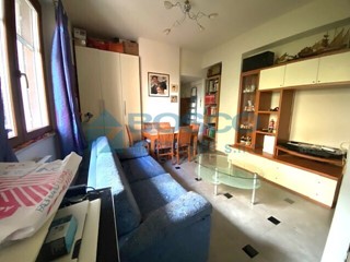 Trilocale in Vendita a La Spezia, 90'000€, 55 m², arredato