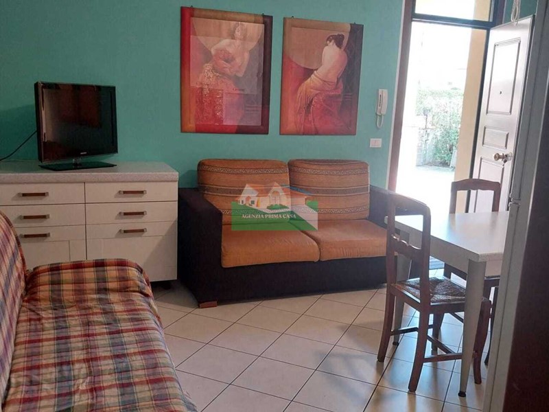 Trilocale in Vendita a Ravenna, 210'000€, 70 m², arredato, con Box