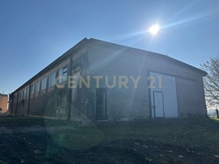 Capannone in Affitto a Bovolone, 1'950&euro;, 700 m²